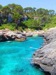 Za svoje putnike big blu je rezervisao smeštaj u odabranim hotelima u najatraktivnijim letovalištima majorke. The Beautiful Cala S Almunia Beach In Mallorca Mallorca Island Majorca Spain Travel