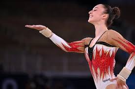 De gymnaste, die in maart net als deze krant 18 wordt, schreef als kind was mijn idool … nastia liukin, de amerikaanse gymnaste die goud pakte op de allround in peking in 2008. Avarxybrs Mhlm
