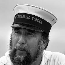 Amazon.com: Elvin Hooper: books, biography, latest update