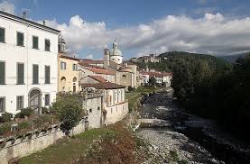 From the property you can enjoy absolute tranquility and a wonderful panoramic view. Pontremoli Entdecken Via Mund Propaganda Katharinas Italien Der Beste Italien Blog