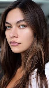 Kiana Carroll's Instagram, Twitter & Facebook