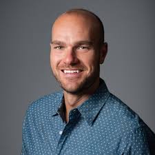 Lauren Sands (@purps204)