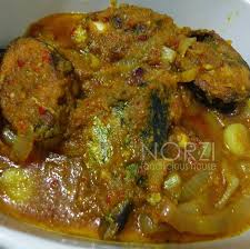 Selain ekonomis, ikan tongkol juga kaya akan protein loh. Norzi Foodilicious House Ikan Tongkol Masak Kunyit Berlada Sambal