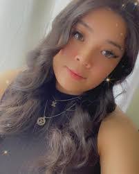 Linda Huynh's Instagram, Twitter & Facebook