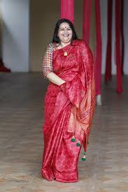 Indian desi bhabhi in saree with blouse images. 7 Moments To Shine In A Saree This Wedding Season Polkacoffee