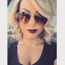 Kristin Ferry's Instagram, Twitter & Facebook