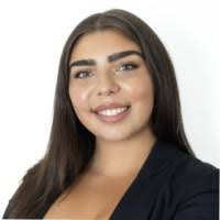 Alicia Ferrara's Instagram, Twitter & Facebook