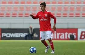 City Face Competition For Benfica Player Memes De Futebol Futebol Memes