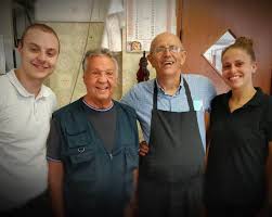 Renato pozzetto, il ragazzo di campagna compie 80 anni: Taaaaaaaaaac A Genola C E Renato Pozzetto Cuneo24