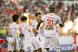 Hoang anh gia lai (tr). Vong 7 V League 2021 Chá» Chiáº¿n Tháº¯ng Cá»§a Hoang Anh Gia Lai TrÆ°á»›c Háº£i Phong Hy Vá»ng Cong PhÆ°á»£ng Láº­p Hat Trick