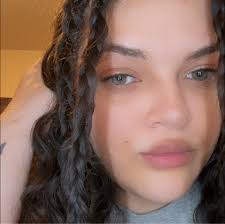 Tiktoker Diamond Shania shares her incredible Breast Reduction results!