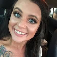 Amber Ditto's Instagram, Twitter & Facebook