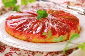 Gateau Renverse A La Rhubarbe Un Petit Delice A Faire Decouvrir A Toutes La Famille Recette Recette Recette Gateau Au Yaourt Yaourt Allege