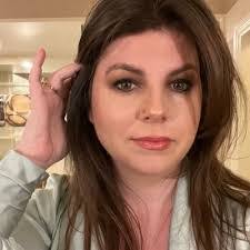 Vanessa Trotter's Instagram, Twitter & Facebook