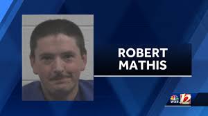 Man accused of assaulting girlfriend; Charged with attempted murder