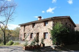Gran casa rural situada en el bayo, pequeño pueblecito a 15 km. Casa Rural Can Simonet De Rocabruna Camprodon Pirineo Costa Brava De Girona Updated 2020 Tripadvisor Camprodon Vacation Rental
