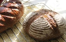 Denn zweimaliges einfrieren überlebt kaum ein lebensmittel ohne geschmackliche verluste! Kuchen Und Brot Richtig Einfrieren Gefriertruhen