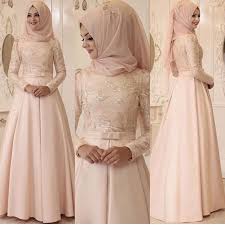 Pinarsems Busra Abiye Fiyat 485 Tl Beden 36 38 40 42 Pinarsems Abiye Elbise 2017trend Hijab Hijabi Tesettur Tesettur Tun Model Pakaian Gaun Pakaian