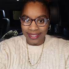 R.I.P to my cousin Sandra Dingle-Simmons.. Even living in Jersey City, you  supported me. My thoughts and prayers are with her children, my Uncle  Simon, to her siblings and my entire family..