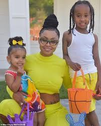 Blac Chyna New Boyfriend 2020 Dream Kardashian Two Spends Her Easter Looking For Eggs With Mom Blac Chyna Dream Kardashian Blac Chyna Kardashian