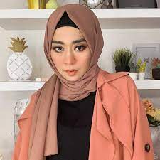 9 Beauty Influencers Indonesia Yang Rajin Bikin Video Tutorial Makeup Highlight Id