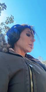 Daisy The Venice Healer and Cops