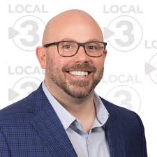 I got to make it back to familiar stomping grounds today at WTVM shooting  Business Break with Maureen Akers or “Mo” as she is commonly known. Little  known fact, at my very