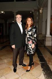 The top city of residence is pompano beach, followed by orlando. Aos 64 Anos Antonio Oliveira Volta A Encontrar O Amor