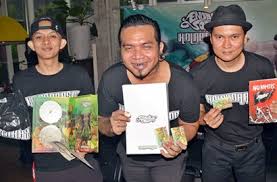 Lagu ini terdapat pada album berjudul air yang dirilis pada 22 maret 2020 dibawah naungan label euforia records. Slank Cjr Hingga Didi Kempot Hadir Di Album Baru Endank Soekamti