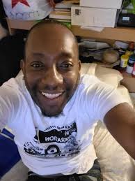 I'm looking for a serious relationship send me a message if you are serious  for a long term relationship