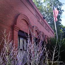 A Lovely Summer Day At Our Jacksonville Oregon Post Office Post Office Jacksonville Summer Days
