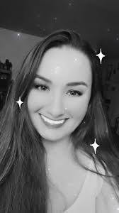 Desiree Coulter's Instagram, Twitter & Facebook