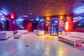 The DirtyLoveGames Blog - Nikki & Daniel