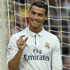 €45.00m * feb 5, 1985 in funchal, portugal Cristiano Ronaldo Toptorjager 2019 Und Des Jahrzehnts Uefa Champions League Uefa Com