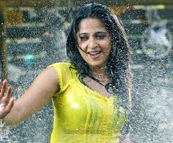 anushka shetty bra visible 1 | dsree1 | Flickr