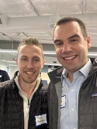 Paul Getchell's Instagram, Twitter & Facebook