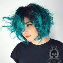 50 Super Cute Looks With Short Hairstyles For Round Faces Short Blue Hair Turquoise Hair Hair Styles