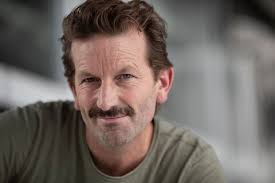 Oliver Stein, actor, speaker (Agentur aziel)