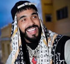 El artista del tatuaje Erasmo Cabrera llega a RD