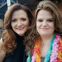 Tracy Litton's Instagram, Twitter & Facebook