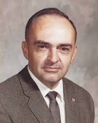 Cathy Ettinger's Instagram, Twitter & Facebook