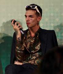Изучайте релизы achille lauro на discogs. Achille Lauro Rapper Wikipedia