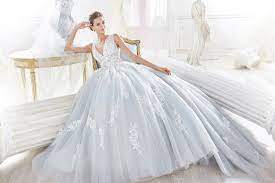 Lasciaci vestire i tuoi sogni. 30 Abiti Da Sposa Celesti Per Nozze Da Favola