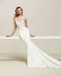 Unnachahmlich, leichte und komfortable brautkleider begeistern in femininen silhouetten. 25 Pronovias Brautkleider 2019 Ideen Pronovias Braut Kleider