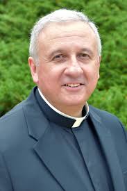 Last weekend Fr. Mark Bernhard announced that Bishop Hicks has given him a  new assignment as Pastor of Notre Dame Parish in Clarendon Hills, Illinois.  His work and ministry at both St.