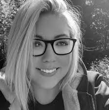 Brandi Johns's Instagram, Twitter & Facebook