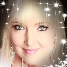 A very old photo of myself and Sinead ..mid 80s Didn't want to let the  night pass .. Sleep well Sister . We did have some fun 💖