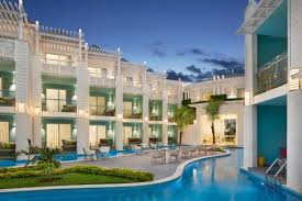 No place in the west indies offers more bizarre accommodations than. 30 Best Negril Hotels Free Cancellation 2021 Price Lists Reviews Of The Best Hotels In Negril Jamaica