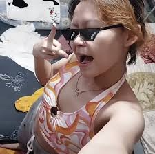 Tips for dissolving Solvy paper in embroidery