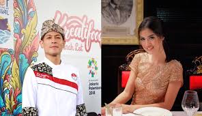 Atries angel dikenal sejak mengikuti ajang pencarian bakat memasak hell's kitchen. Hubungan Makin Serius Chef Juna Atries Angel Ketahuan Lagi Kencan Berita Selebritis